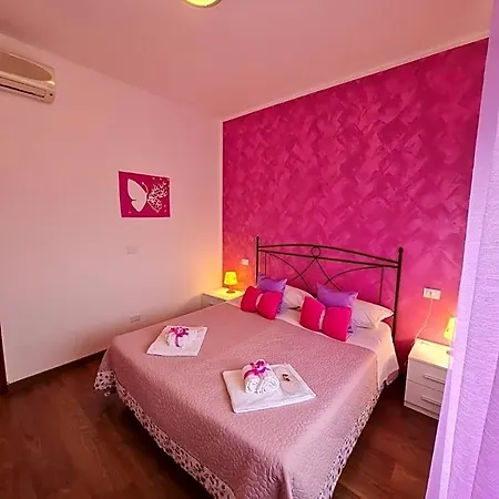 Apartment Luja