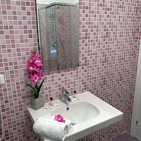 Luja Apartment *