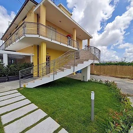 Apartment Luja